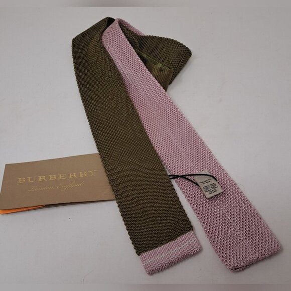 Burberry Men's 100% Silk Square Tie Slim Fit Green Pink Half Sock Knit Italy 52" - Picture 1 of 16